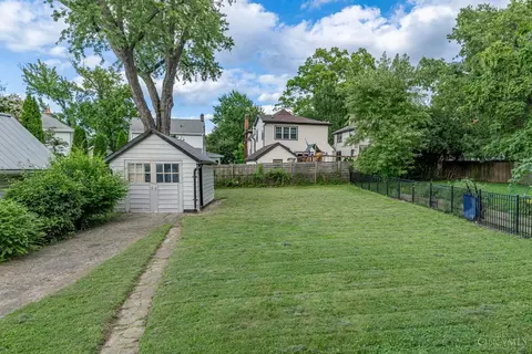 Exterior - 2728 Silverleaf Ave, Cincinnati, OH 45212 photo 2 of 8