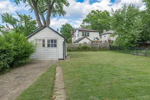 Exterior - 2728 Silverleaf Ave, Cincinnati, OH 45212 photo 6 of 8