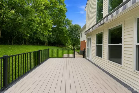 Exterior - 12100 Deer Chase Dr, Cincinnati, OH 45240 photo 4 of 8