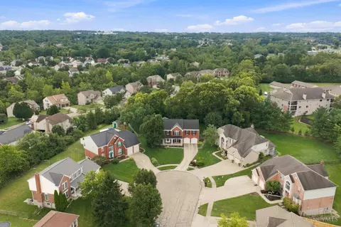 View/Area - 12100 Deer Chase Dr, Cincinnati, OH 45240 photo 1 of 2