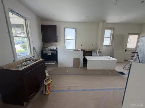 Other - 4334 Watterson St, Cincinnati, OH 45227 photo 1 of 10