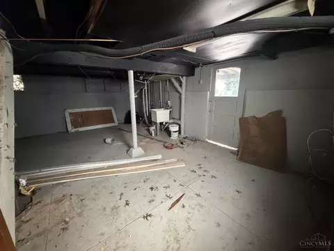 Other - 4334 Watterson St, Cincinnati, OH 45227 photo 6 of 10