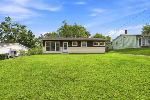 Exterior - 9596 Pippin Rd, Cincinnati, OH 45231 photo 2 of 6