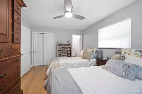 Bedroom - 6643 Apache Cir, Madeira, OH 45243 photo 5 of 8