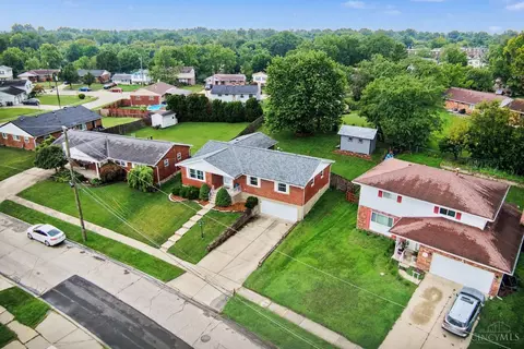View/Area - 263 Deephaven Dr, Cincinnati, OH 45238 photo 1 of 2