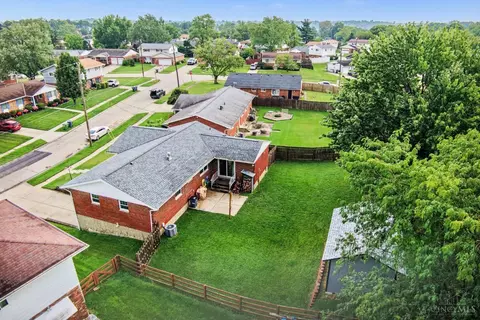 View/Area - 263 Deephaven Dr, Cincinnati, OH 45238 photo 2 of 2