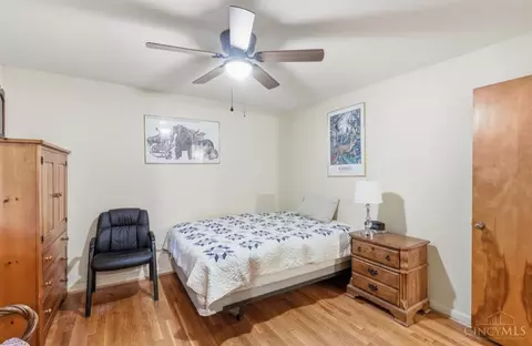 Bedroom - 4045 Ponder Dr, Cincinnati, OH 45245 photo 3 of 3