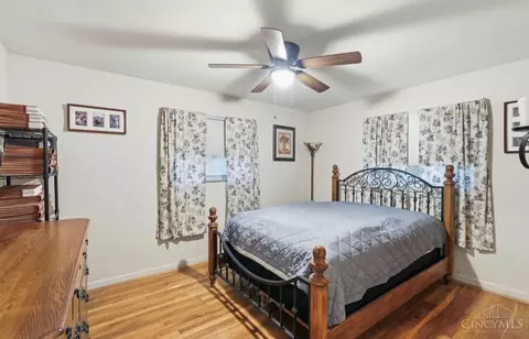 Bedroom - 4045 Ponder Dr, Cincinnati, OH 45245 photo 1 of 3