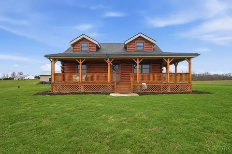 4288 Woods Ln, Hillsboro, OH 45133