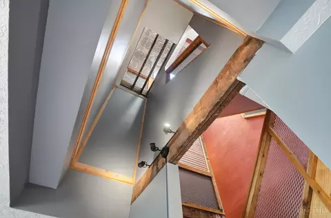 Entry Way - 1810 Walker St, Cincinnati, OH 45202 photo 6 of 13