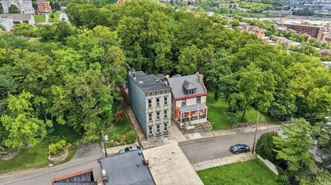 View/Area - 1810 Walker St, Cincinnati, OH 45202 photo 1 of 6