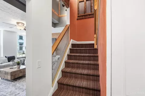 Entry Way - 1810 Walker St, Cincinnati, OH 45202 photo 7 of 13