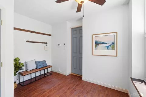 Entry Way - 1810 Walker St, Cincinnati, OH 45202 photo 3 of 13
