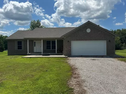 452 Kleist Dr, Fayetteville, OH 45118