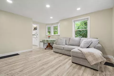 Living - 4232 Kugler Mill Rd, Cincinnati, OH 45236 photo 1 of 1