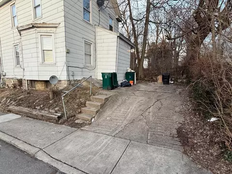 Exterior - 3238 Gilbert Ave, Cincinnati, OH 45207 photo 1 of 1