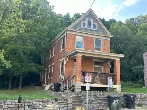 Exterior - 2307 Vine St, Cincinnati, OH 45219 photo 2 of 2
