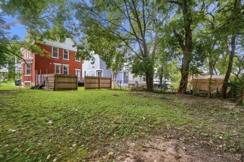 Exterior - 3626 Bevis Ave, Cincinnati, OH 45207 photo 7 of 10