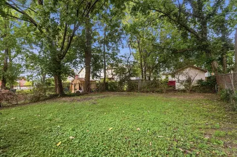 Exterior - 3626 Bevis Ave, Cincinnati, OH 45207 photo 6 of 10