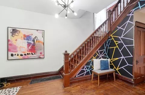 Entry Way - 3626 Bevis Ave, Cincinnati, OH 45207 photo 2 of 3