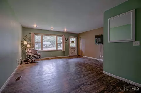 Living - 390 Timrick, Monroe, OH 45050 photo 3 of 5
