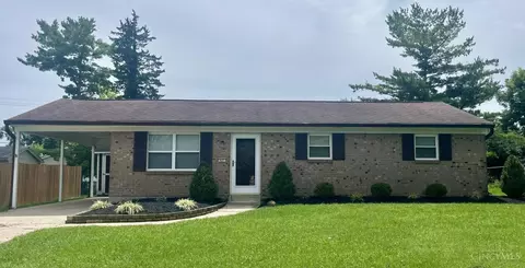 607 Brill Dr, Oxford, OH 45056