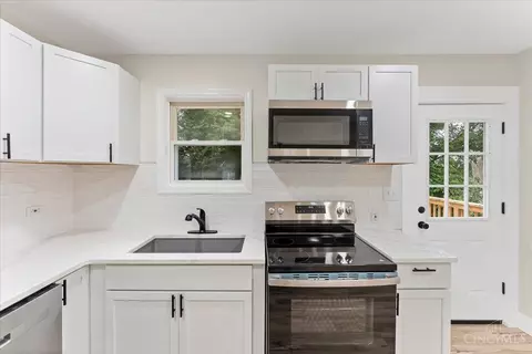 Kitchen - 6813 Merwin Ave, Cincinnati, OH 45227 photo 3 of 3