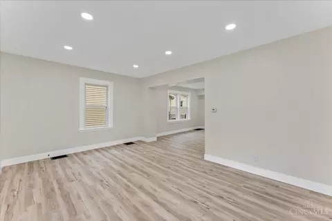 Living - 6813 Merwin Ave, Cincinnati, OH 45227 photo 5 of 7