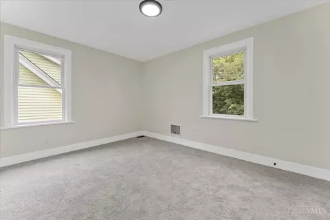 Bedroom - 6813 Merwin Ave, Cincinnati, OH 45227 photo 1 of 7