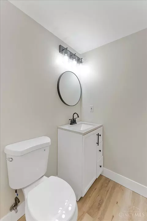Bath - 6813 Merwin Ave, Cincinnati, OH 45227 photo 4 of 4