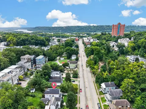 View/Area - 560 Delta Ave, Cincinnati, OH 45226 photo 6 of 10