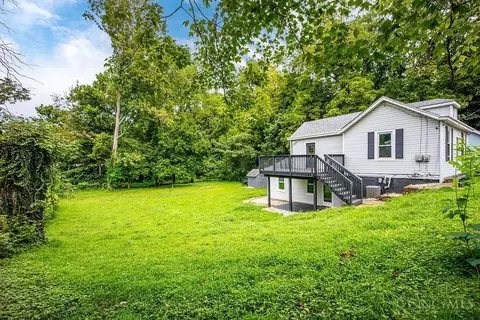 Exterior - 153 Meridian St, Cincinnati, OH 45233 photo 6 of 8