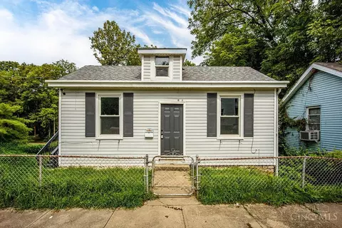 Exterior - 153 Meridian St, Cincinnati, OH 45233 photo 7 of 8