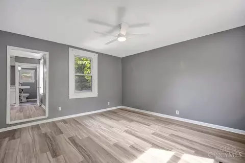 Bedroom - 153 Meridian St, Cincinnati, OH 45233 photo 1 of 2