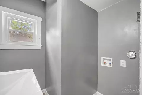 Other - 153 Meridian St, Cincinnati, OH 45233 photo 8 of 13