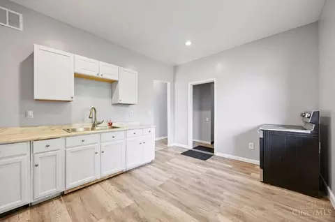 Entry Way - 2545 Harrison Ave, Cincinnati, OH 45211 photo 1 of 3