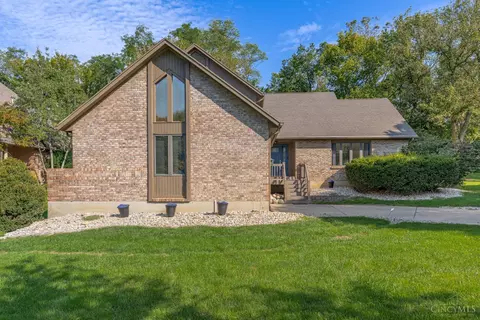 1828 Tamarron Ct, Springboro, OH 45066