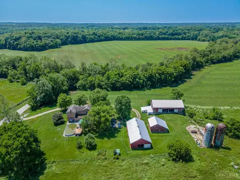 14541 Lower Gratis Rd, Farmersville, OH 45325