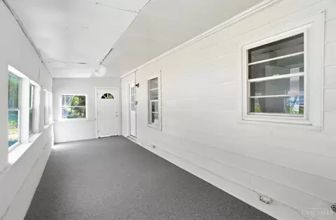 Exterior - 5474 River Rd, Cincinnati, OH 45233 photo 5 of 10