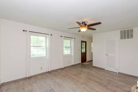 Living - 701 Easter Dr, Carlisle, OH 45005 photo 1 of 1