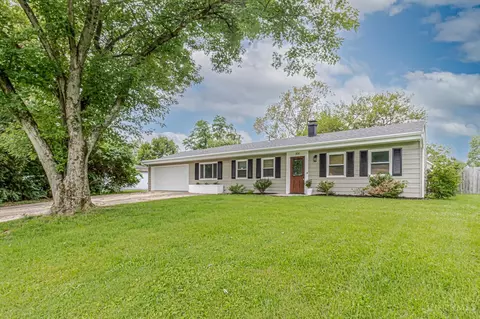 Exterior - 701 Easter Dr, Carlisle, OH 45005 photo 7 of 7