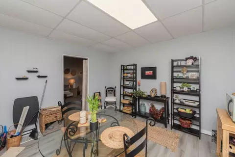 Dining - 1063 Winfield Ave, Cincinnati, OH 45205 photo 3 of 3