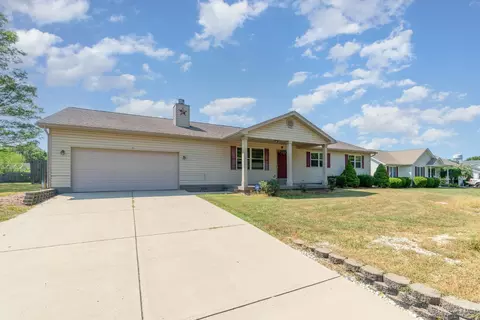 Exterior - 175 Douglas Cir, Georgetown, OH 45121 photo 5 of 5
