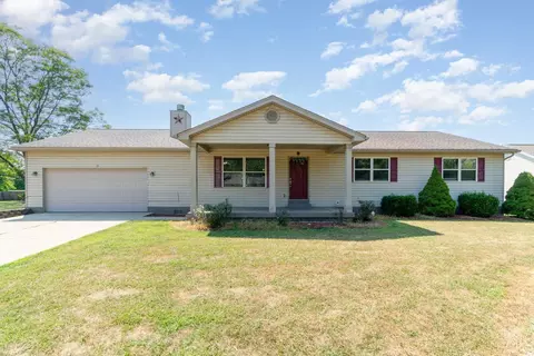 Exterior - 175 Douglas Cir, Georgetown, OH 45121 photo 4 of 5