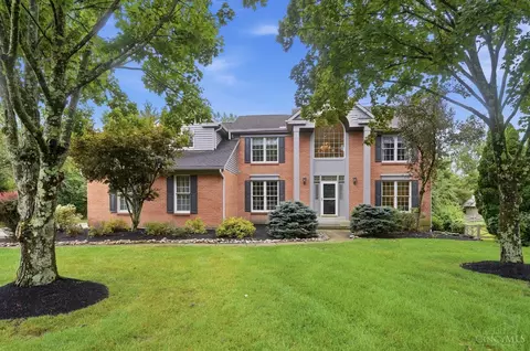 1013 Bayhill Ln, Loveland, OH 45140