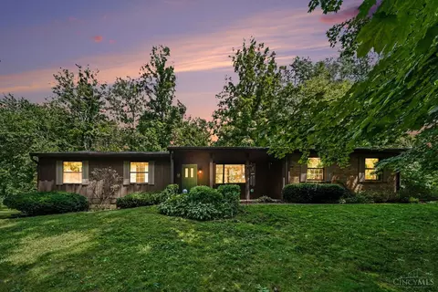 3208 Pitzer Rd, Bethel, OH 45106