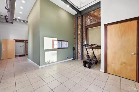 Entry Way - 1237 Vine St, Cincinnati, OH 45202 photo 2 of 2