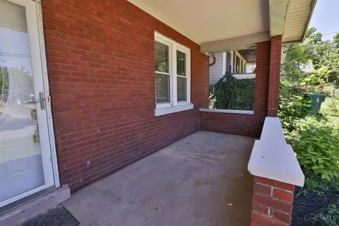 Exterior - 3317 Hildreth Ave, Cincinnati, OH 45211 photo 3 of 8