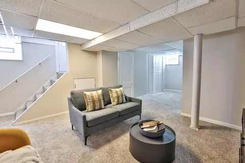 Living - 3317 Hildreth Ave, Cincinnati, OH 45211 photo 3 of 3