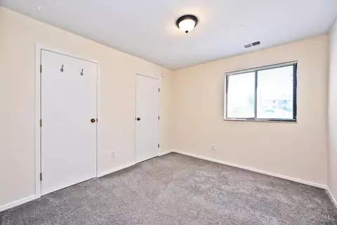 Bedroom - 539 Davis Rd, Cincinnati, OH 45255 photo 3 of 5